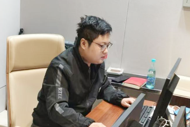 【“方天之星”风采】 于厚文：以代码为笔，书写电力市场的创新答卷